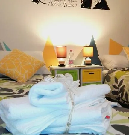 فندق مبيت وإفطار Bed 'n Books ساساري