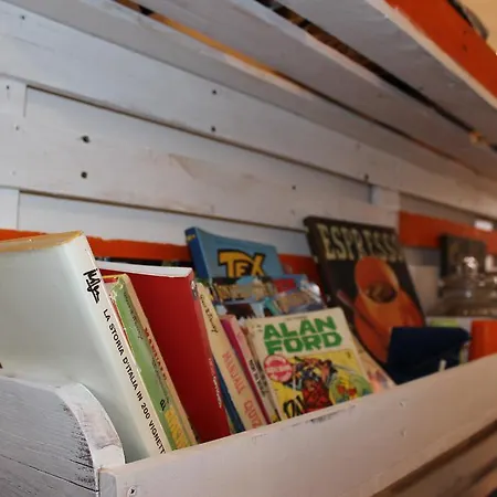Bed 'n Books فندق مبيت وإفطار