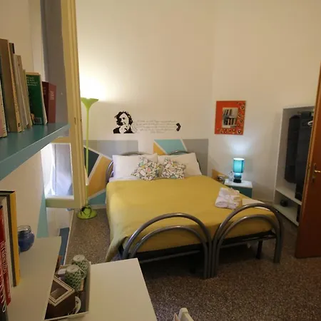 Bed 'n Books * 萨萨里