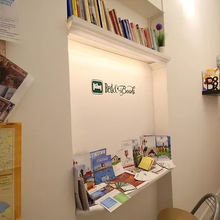 Bed 'n Books Bed & Breakfast Sassari